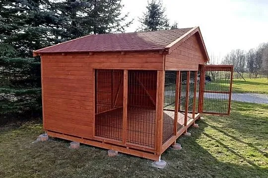 Kojec dla psa drewniany, Małopolskie, Jordanów