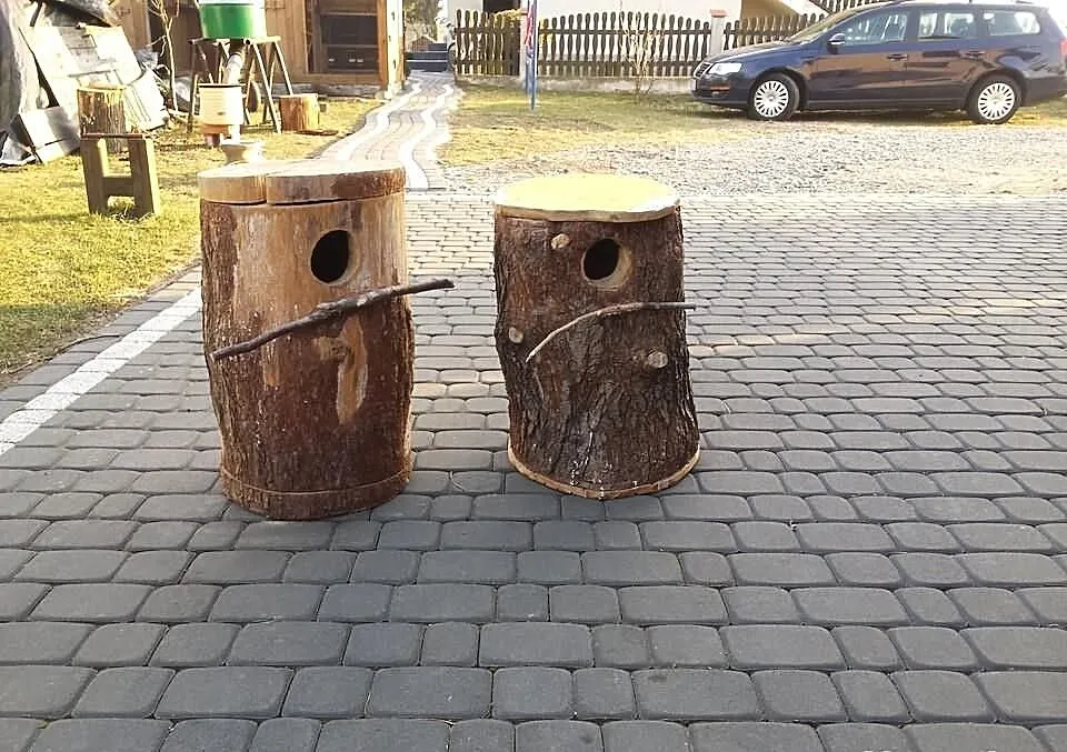 Budki legowe z pnia