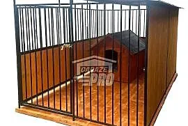 Kojec dla psów 2x3m - Drewniana podłoga - ściana zabudowana drewnem GP398