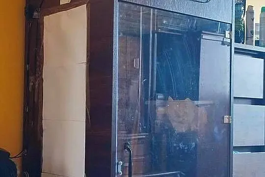 Terrarium dla kameleona z wyposażeniem, Dolnośląskie, Lubin