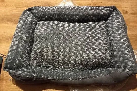 Duże włoskie legowisko dla psa XL 85x65x18 Songi & Capricci