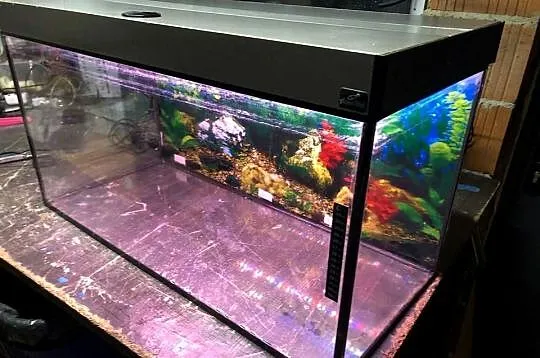 Akwarium 80x35x40 112 L pokrywa aluminiowa , oświetlenie 2 x led