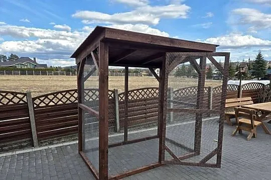 Woliera dla kotów ptaków, Małopolskie, Jordanów