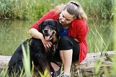 Cudowny Oskar w typie rottweilera czeka na swój do