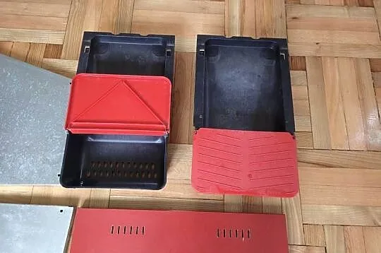 Gniazdo dla kur niosek podwójne, Podkarpackie, Łańcut