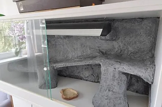 Terrarium dla gada.Z płyty meblowej., Wielkopolskie, Gostyń