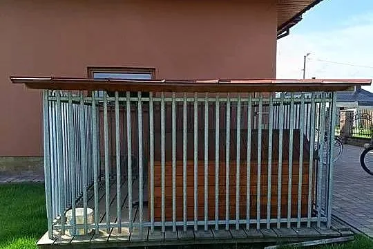 Kojec dla psa stał ocynk, Śląskie, Wilamowice