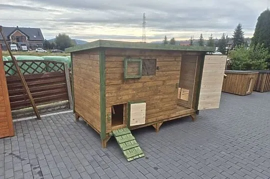Kuurnik dla kur, Małopolskie, Jordanów