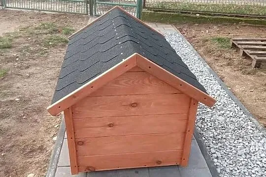 Buda dla psa duża, Kujawsko-pomorskie, Dębiany