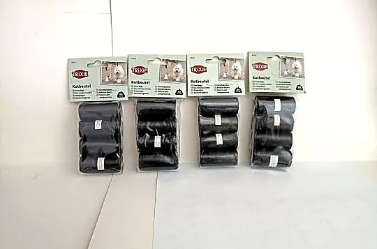 Zestaw 4 opakowań woreczki na psie odchody Trixie (4x80) 320 sztuk czarne